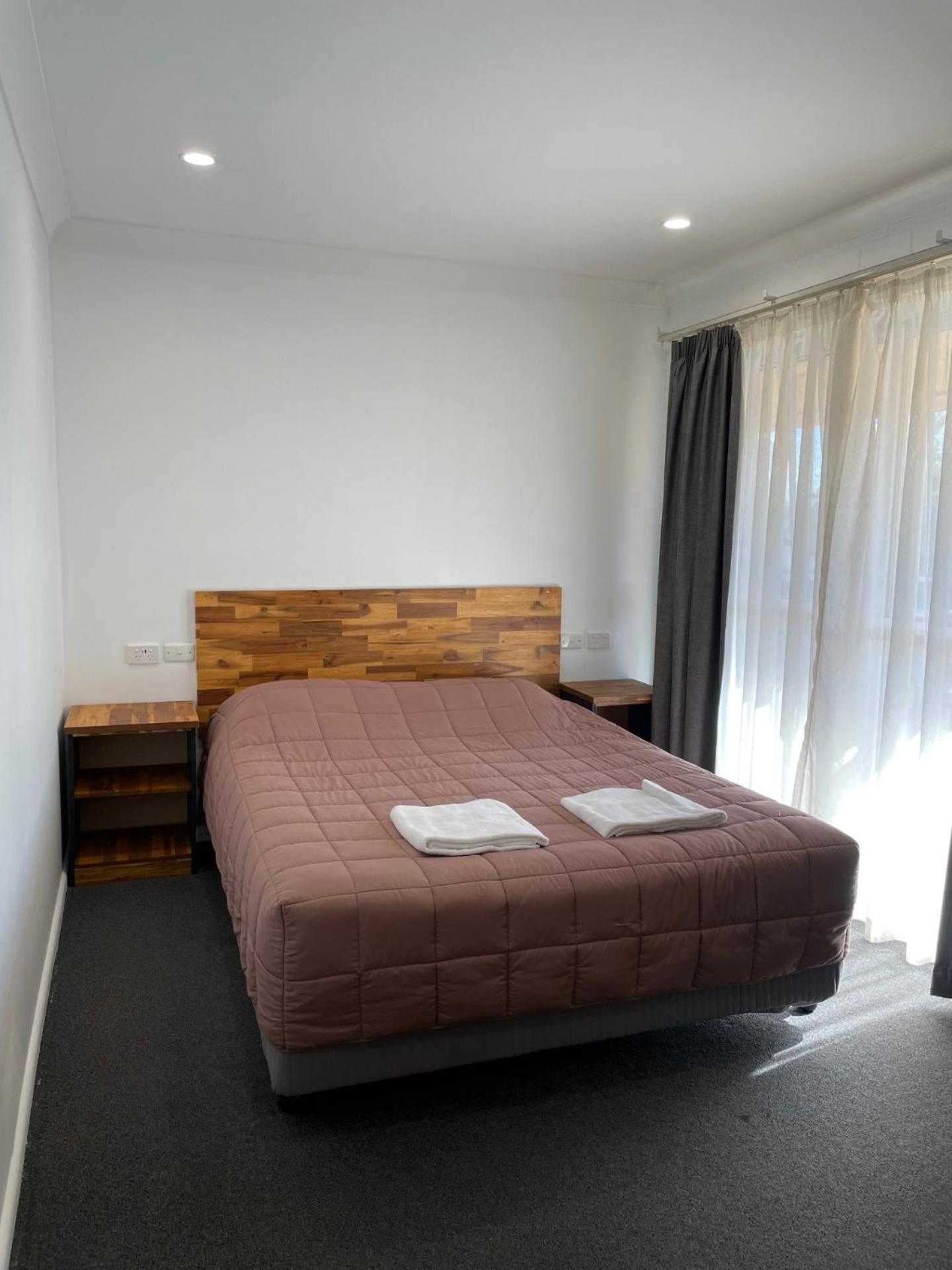 Homestead Motel Dubbo Buitenkant foto